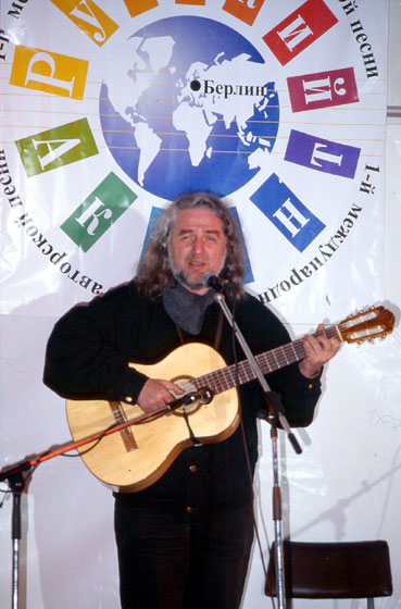 Lor1szene.jpg (55222 Byte)